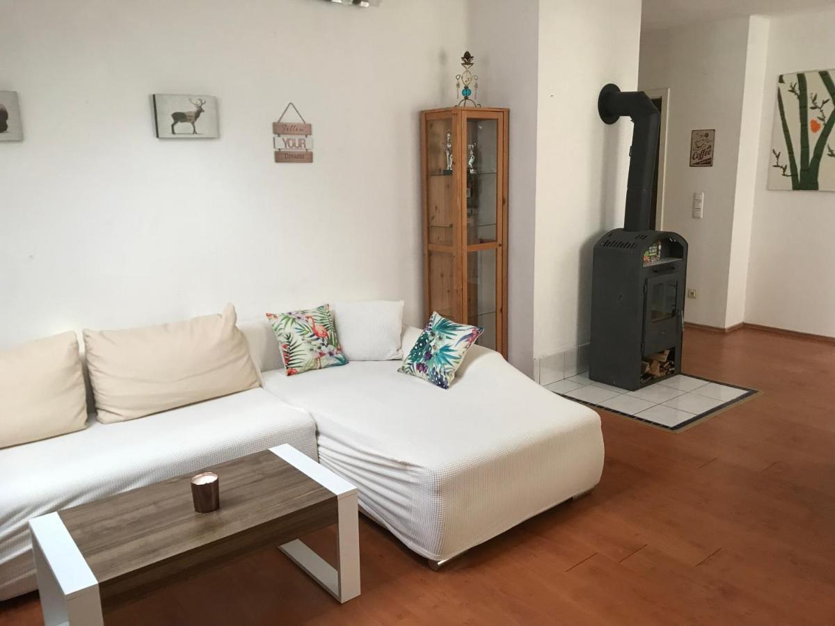 Schoene Ferienwohnung Im Voralpenland Pfaffing Esterno foto