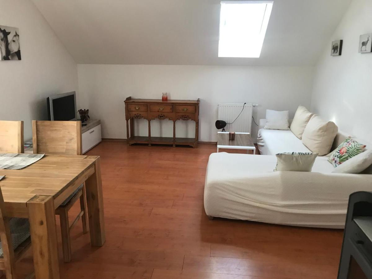 Schoene Ferienwohnung Im Voralpenland Pfaffing Esterno foto